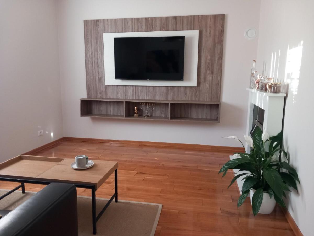 Monte Pula, Free Parking Apartman Kültér fotó